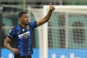 乐鱼体育在线网址-意天空：劳塔罗战帕尔马复出，邓弗里斯将缺席欧冠两回合战拜仁