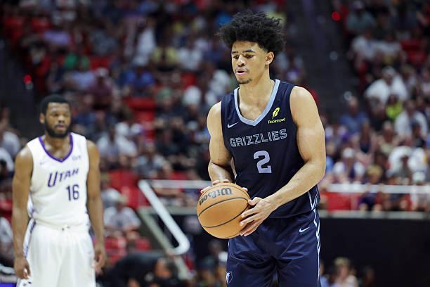 整体表现很不理想，灰熊后场新星的留队前景令人感到担心？