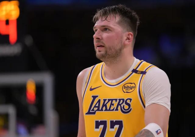 Leyu 体育网站-独行侠前高管揭秘东契奇发福：喝酒抽烟爱喝甜饮料