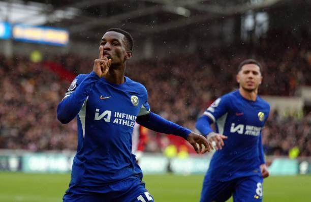 乐鱼体育在线网址-切尔西绝平仍原地踏步，波切蒂诺生日被球迷喊滚蛋